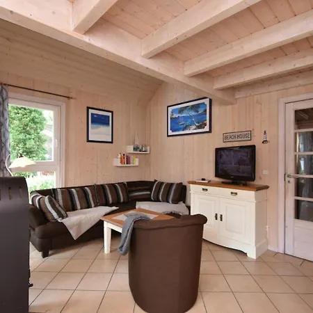 펜션 Strandhaus Seerobbe